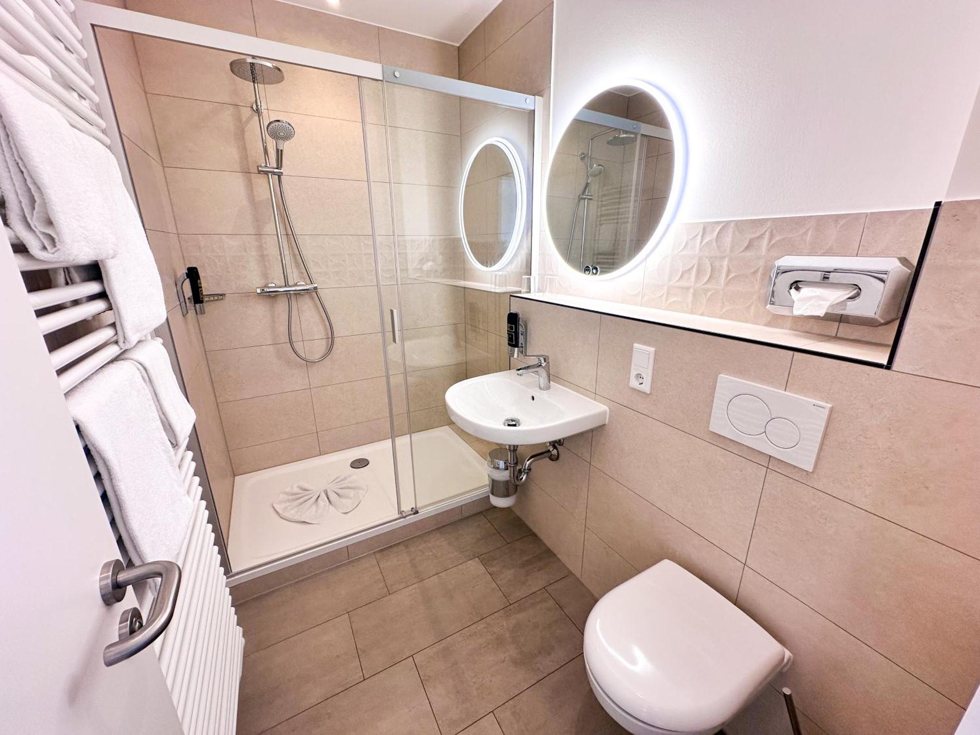 Hotel Rummeni 보르쿰 외부 사진